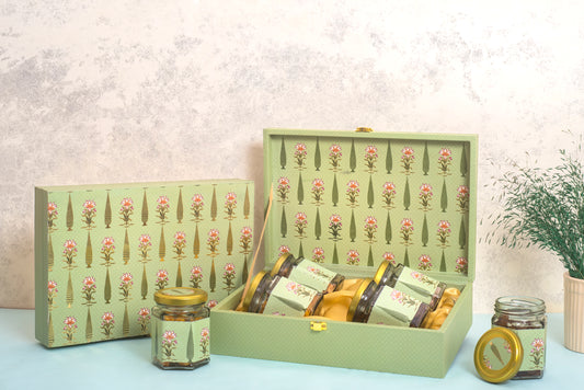 4 Jar Chinar Gift Box