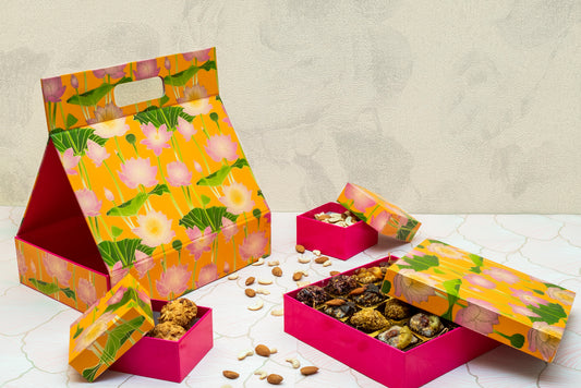 Shop These Expertly Curated Gift Hampers For Your Loved Ones!