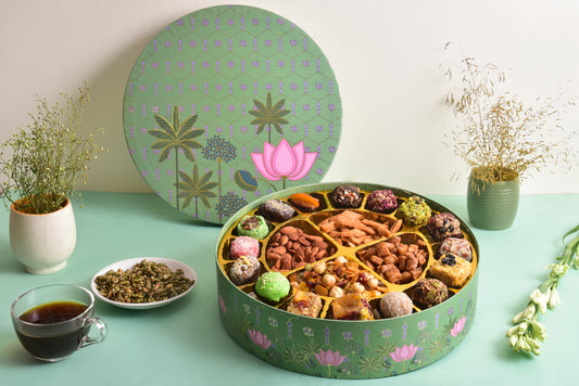 Round Bhaji Box (Green Lotus)